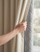 Rideau anti-bruit phonique blanc cassé 620 g/m², textile technique trois couches